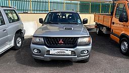 Mitsubishi Pajero 2000 Sport