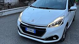 Peugeot 208 Puretech 82 5p. Gpl Allure
