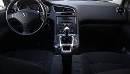 Peugeot 5008 1.6 Hdi 115cv Active 7 Posti Uni...
