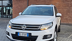 Volkswagen Tiguan 4motion 2.0tdi 140cv Panoramico