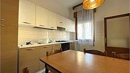 Appartamento Mq.180 Con 5 Camere Eraclea Centro